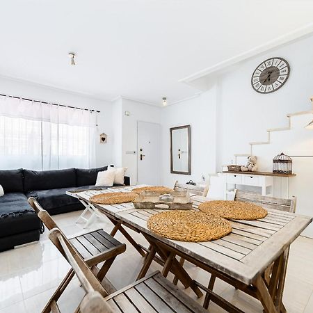 Bungalow La Zenia Cerca De La Playa Orihuela Dış mekan fotoğraf