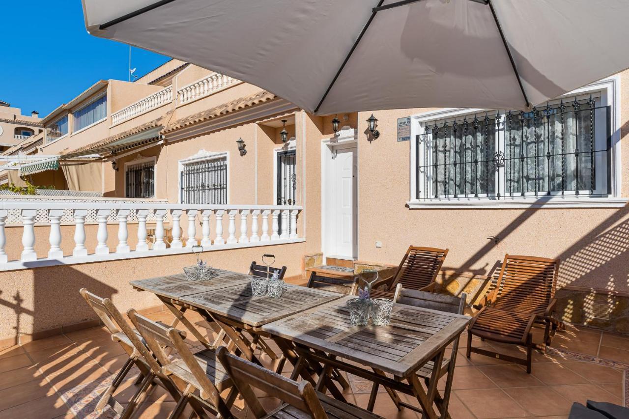 Bungalow La Zenia Cerca De La Playa Orihuela Dış mekan fotoğraf